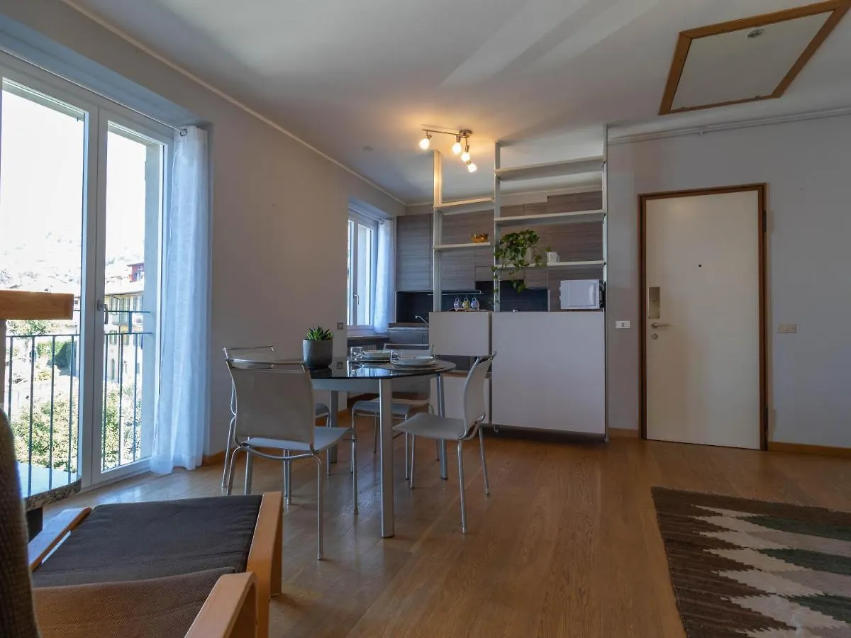 Διαμέρισμα Mamma Ciccia Holiday Home - Sunset Balcony Abbadia Lariana