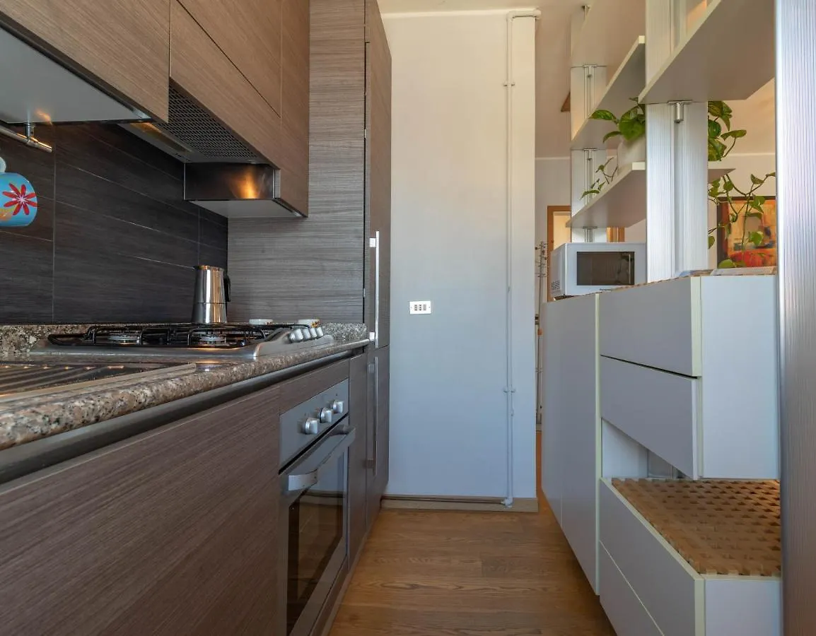 Mamma Ciccia Holiday Home - Sunset Balcony Abbadia Lariana 0*,  Ιταλία